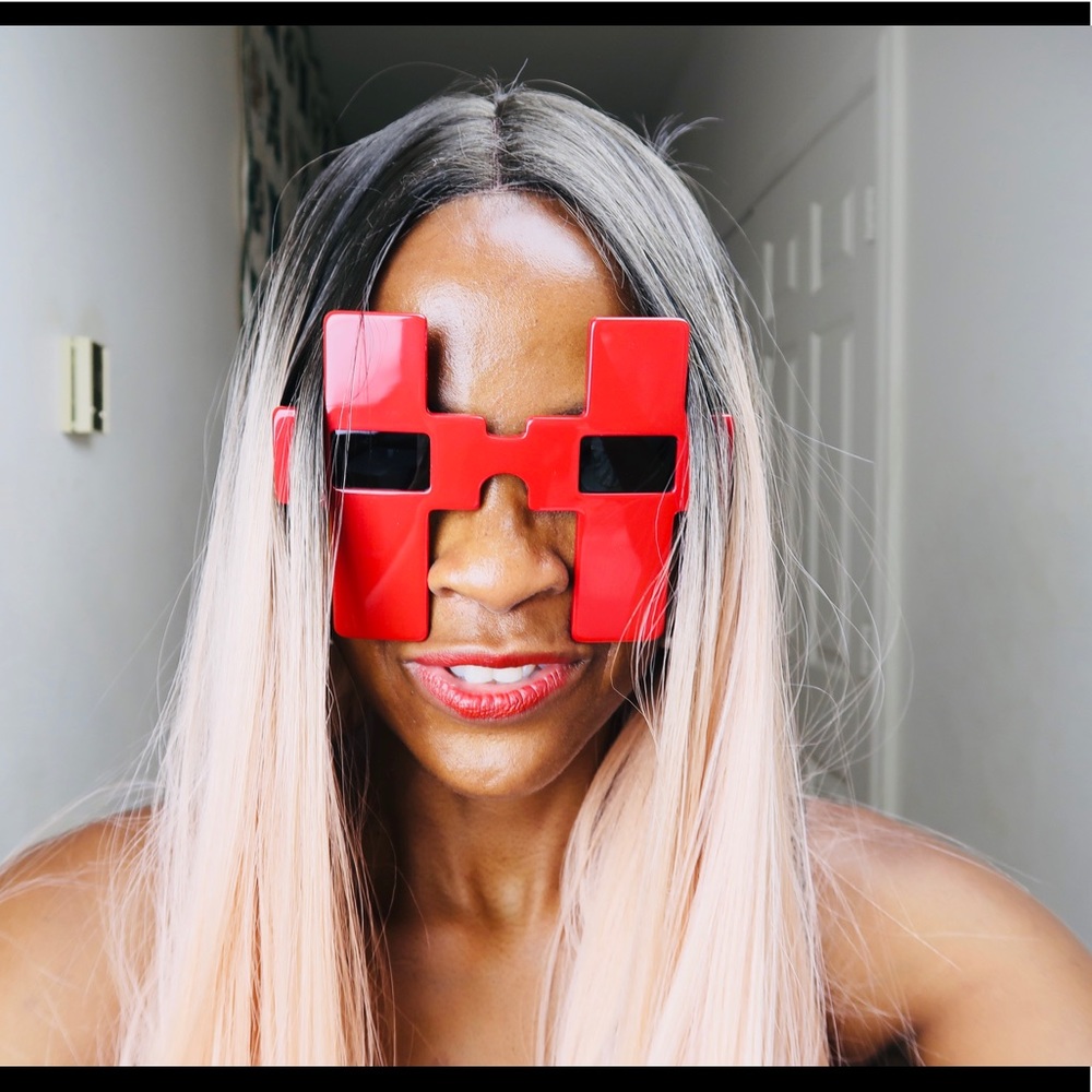 LINDA FARROW X JEREMY SCOTT CROSS RED SUNGLASSES